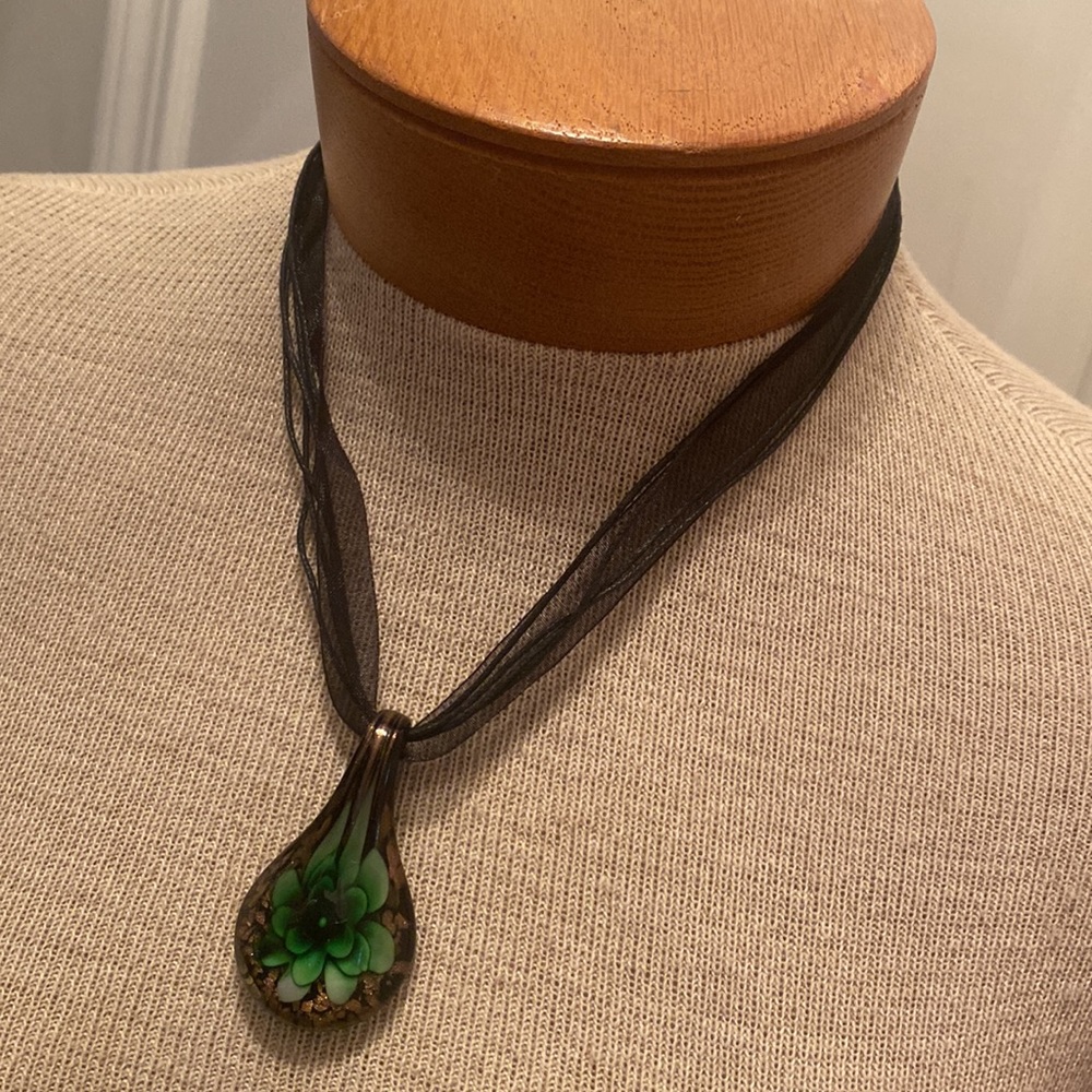 Murano Style Art Glass Pendant Necklace & Earrings